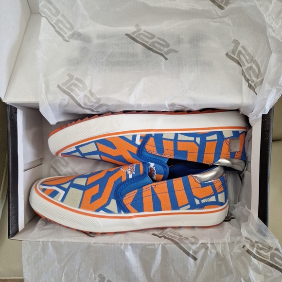 Size 9 New York Knicks Canvas Slip-On Shoes Mens NBA Lab Knicks The Slip - Picture 3 of 4